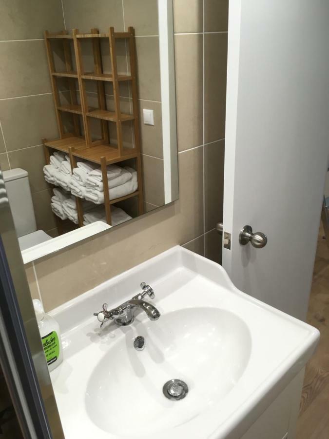 Apartamento Ventana al Pirineo Jaca Exterior foto